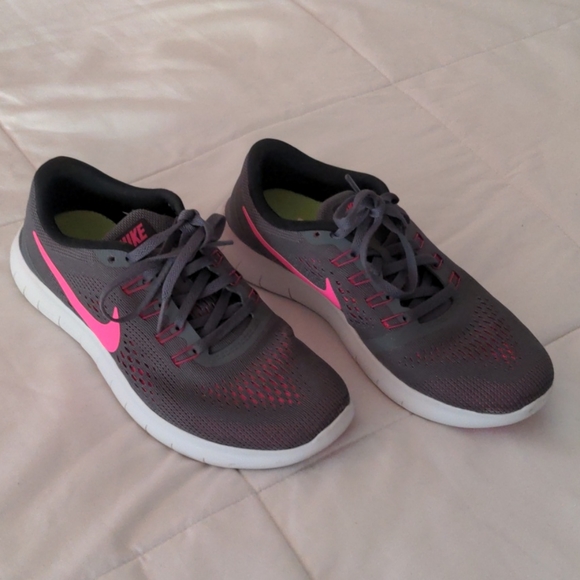 nike shoes with removable insoles